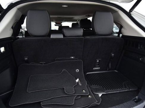 Used 2024 MAZDA CX-90 3.3 Turbo w/ Preferred Plus image 27