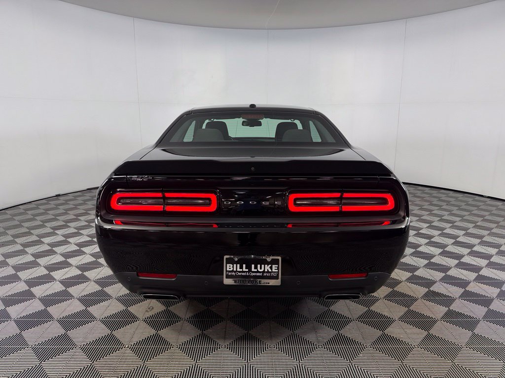 Certified 2023 Dodge Challenger R/T RWD image 10