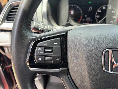 Used 2025 Honda Odyssey Sport-L image 27