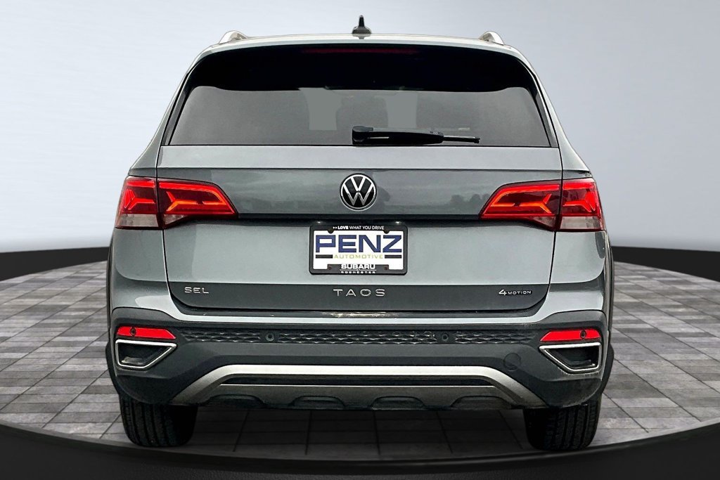 Used 2022 Volkswagen Taos SEL AWD/4WD image 5