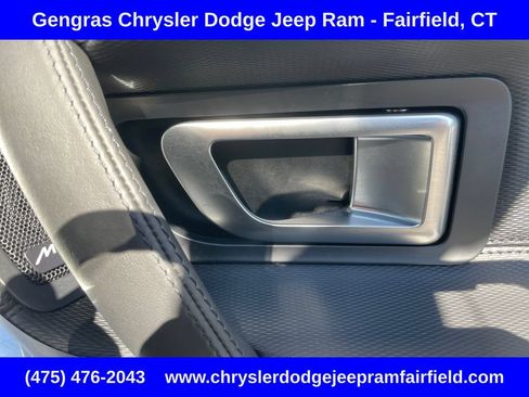 Used 2019 Land Rover Discovery Sport HSE AWD/4WD image 24