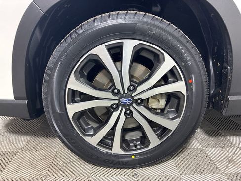 Certified 2023 Subaru Forester Limited AWD/4WD image 6