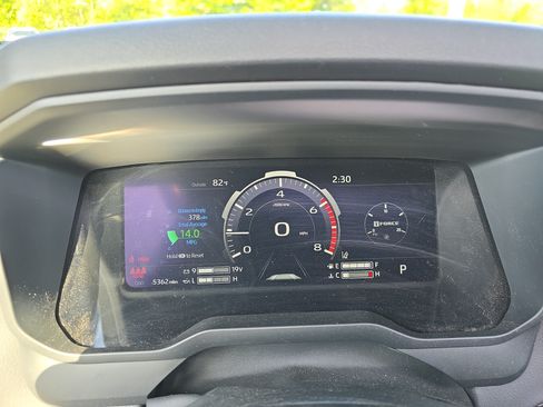 Used 2025 Toyota Tundra Limited w/ TRD Off-Road Package AWD/4WD image 24