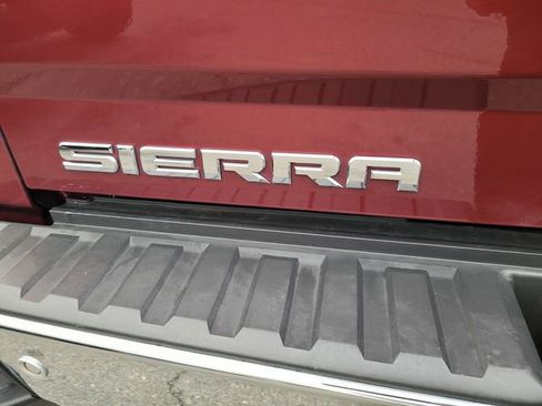 Used 2015 GMC Sierra 1500 SLE w/ SLE Value Package image 7