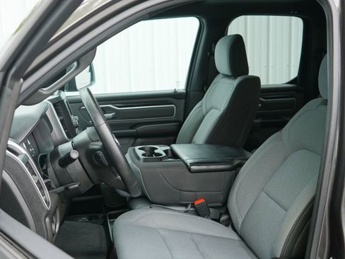 Used 2023 RAM 1500 Big Horn AWD/4WD image 12