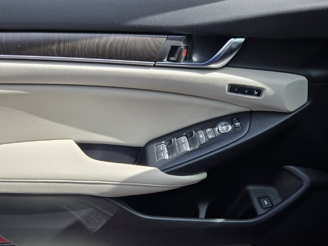 Used 2022 Honda Accord EX-L image 30