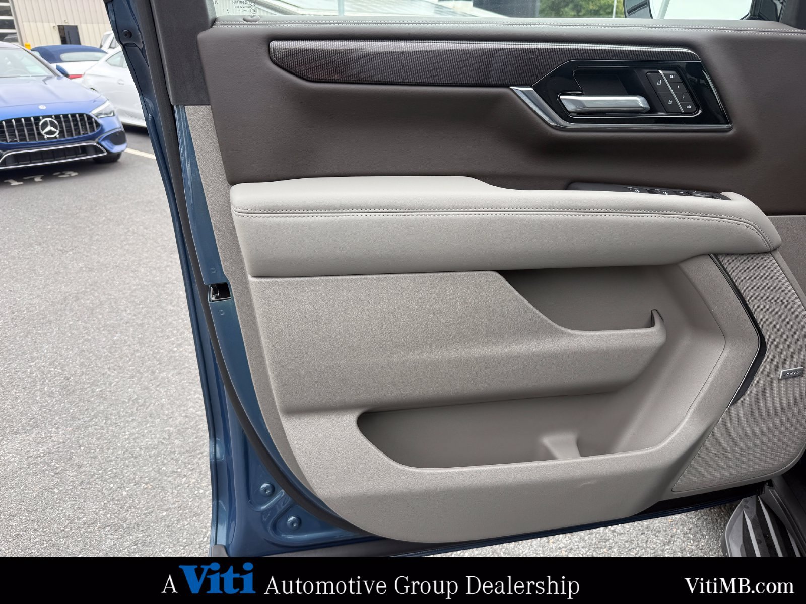 Used 2026 GMC Yukon Elevation AWD/4WD image 16
