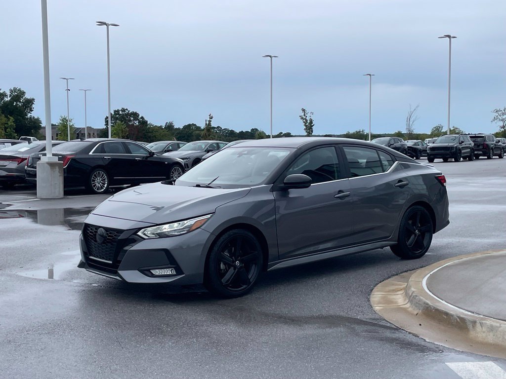 Used 2022 Nissan Sentra SR w/ Midnight Edition FWD image 4
