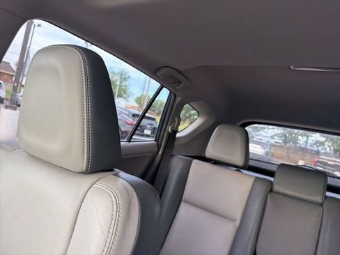 Used 2013 Toyota RAV4 Limited image 17