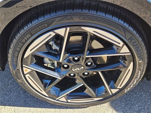 Used 2025 Kia K4 GT-Line w/ GT-Line Sunroof Package image 10