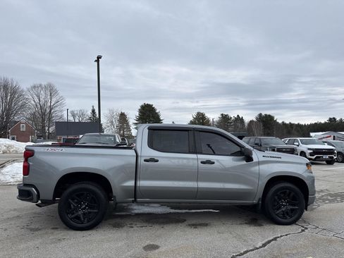 Used 2024 Chevrolet Silverado 1500 Custom w/ LPO, Dark Essentials Package image 5