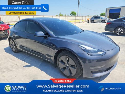 Used 2023 Tesla Model 3 Standard Range RWD image 5