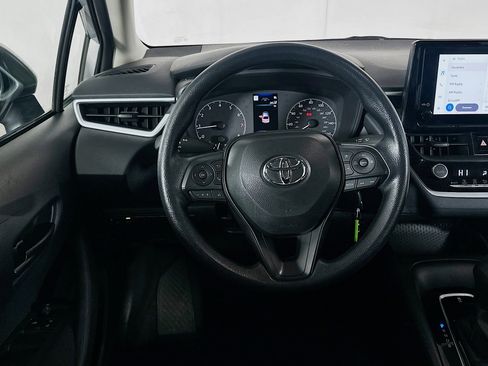Used 2025 Toyota Corolla LE image 17