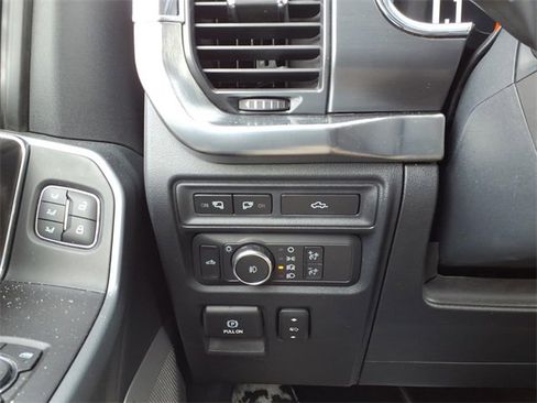 Certified 2021 Ford F150 Lariat w/ Equipment Group 502A High image 14