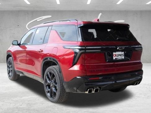 New 2024 Chevrolet Traverse RS w/ LPO, Floor Liner Package AWD/4WD image 6