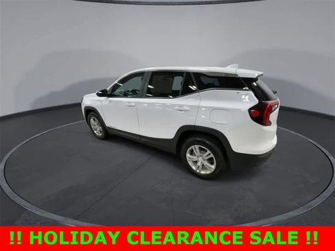 Used 2023 GMC Terrain SLE image 6