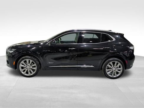 Certified 2022 Buick Envision Avenir w/ Technology Package II image 5