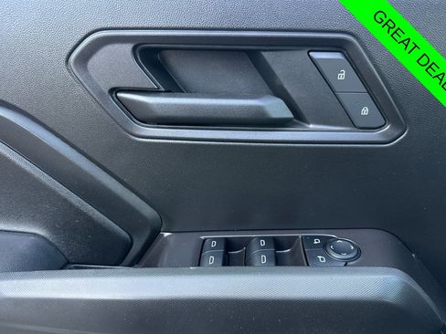 Used 2025 Chevrolet Colorado W/T w/ Advanced Trailering Package RWD image 11