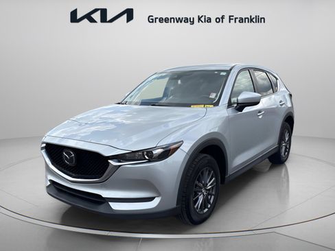 Used 2019 MAZDA CX-5 Touring FWD image 3