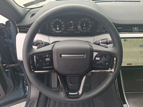 New 2026 Land Rover Range Rover Evoque Hoxton AWD/4WD image 11
