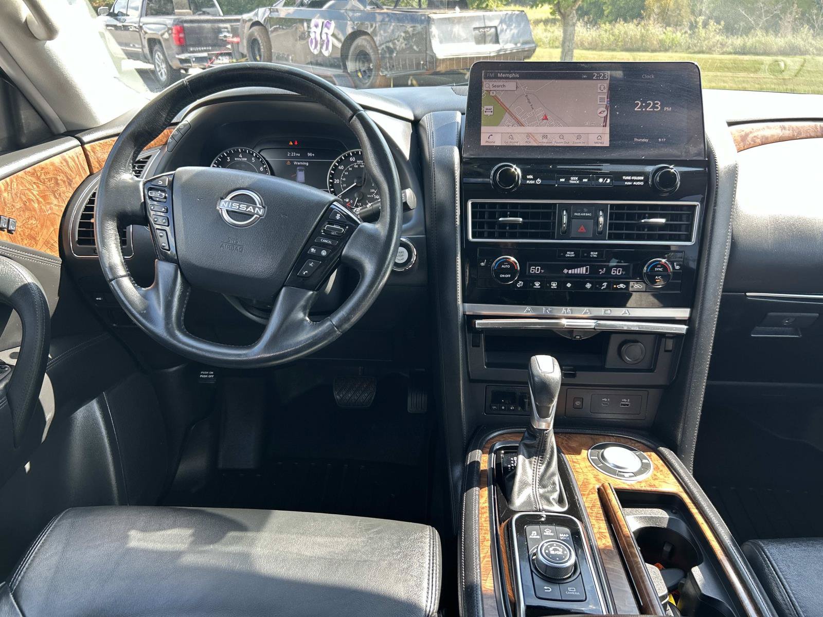 Used 2023 Nissan Armada SL RWD image 23