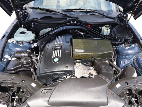 Used 2011 BMW Z4 sDrive35i RWD image 41