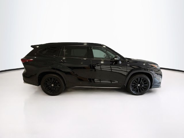 Certified 2026 Toyota Highlander XSE AWD/4WD image 7