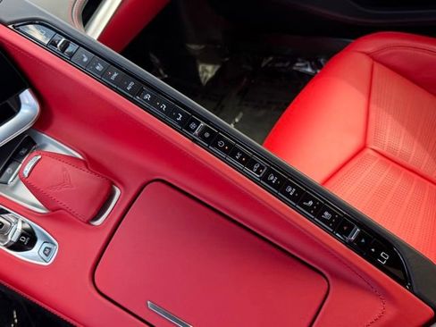 Used 2022 Chevrolet Corvette Stingray Premium Cpe w/ Battery Protection Package RWD image 33