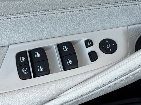 Certified 2023 BMW 540i w/ Executive Package image 14