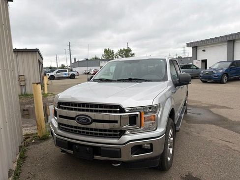 Used 2018 Ford F150 XLT w/ Equipment Group 302A Luxury AWD/4WD image 6