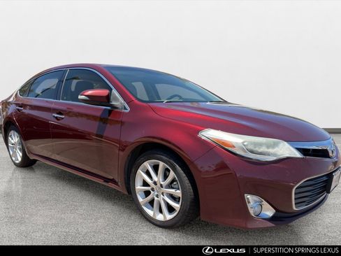 Used 2013 Toyota Avalon XLE Touring FWD image 2