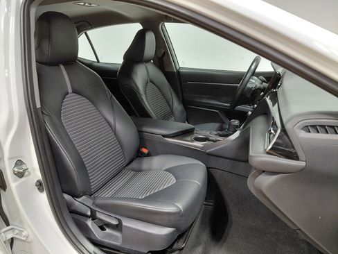 Used 2023 Toyota Camry SE image 22