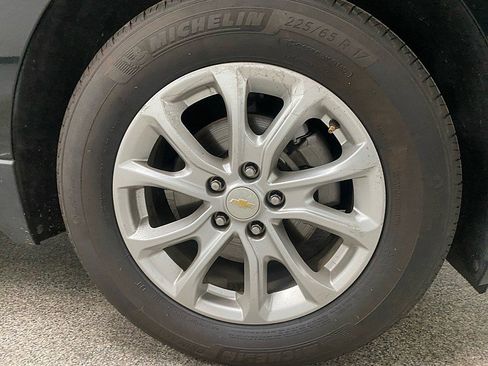 Used 2020 Chevrolet Equinox LT image 25