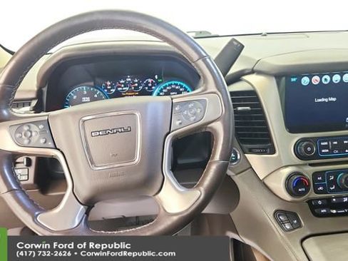 Used 2020 GMC Yukon Denali w/ Denali Ultimate Package image 14