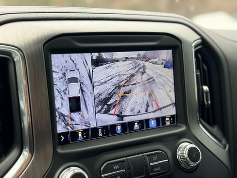 Used 2020 GMC Sierra 2500 Denali w/ Denali Ultimate Package image 17