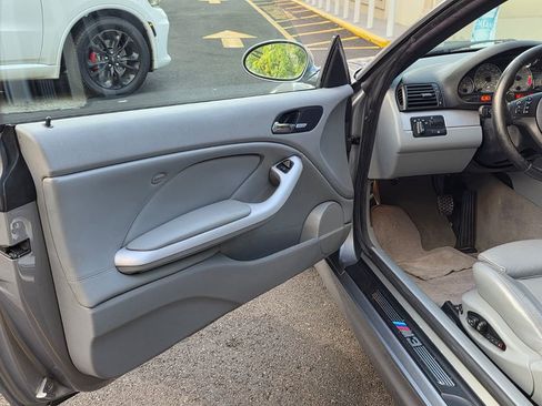 Used 2006 BMW M3 Convertible image 30