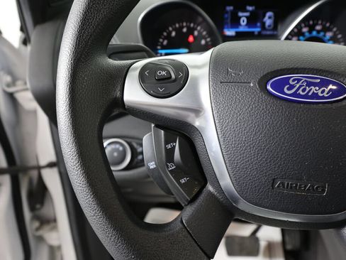 Used 2016 Ford Escape SE FWD image 32