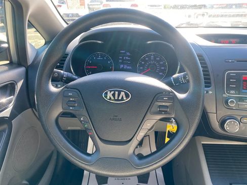 Used 2016 Kia Forte LX FWD image 23