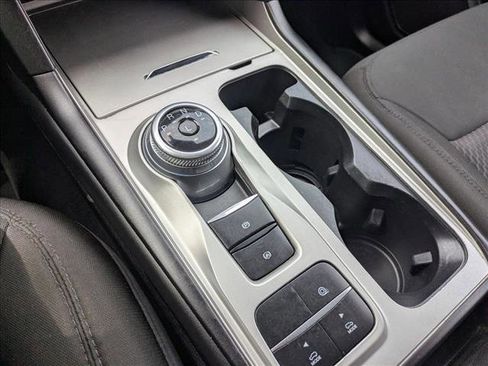 Used 2022 Ford Explorer XLT RWD image 12
