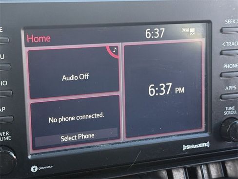 Used 2022 Toyota RAV4 LE image 19