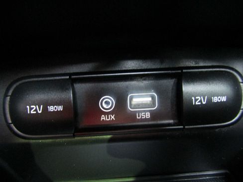 Used 2020 Kia Sorento EX FWD image 26