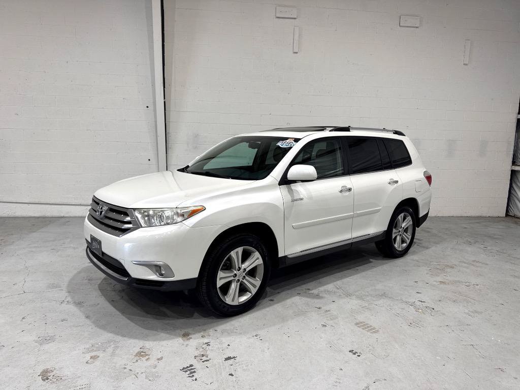 Used 2013 Toyota Highlander Limited AWD/4WD image 15