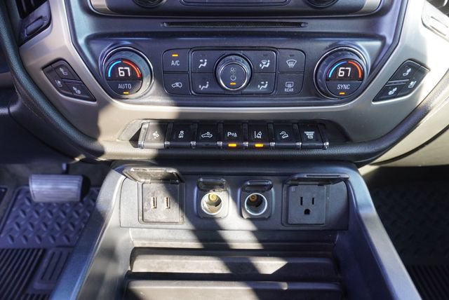 Used 2018 GMC Sierra 3500 Denali AWD/4WD image 36
