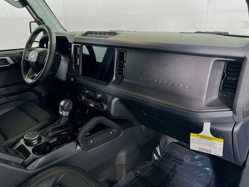 New 2026 Ford Bronco Badlands image 30