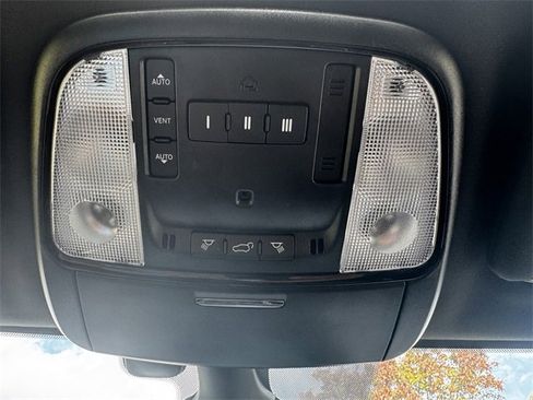 Certified 2024 Dodge Durango GT image 41