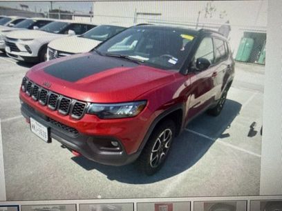 Used 2025 Jeep Compass Trailhawk