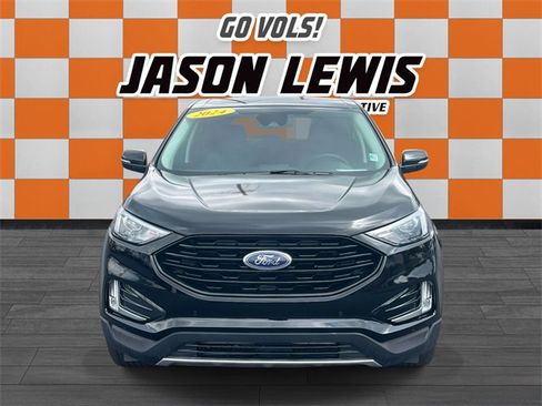 Used 2024 Ford Edge Titanium image 9