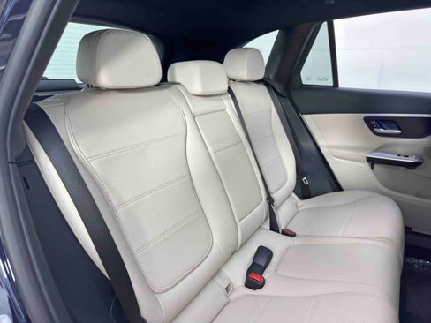 Used 2023 Mercedes-Benz GLC 300 4MATIC w/ Driver Assistance Package image 46