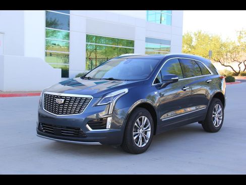Used 2021 Cadillac XT5 Premium Luxury image 1