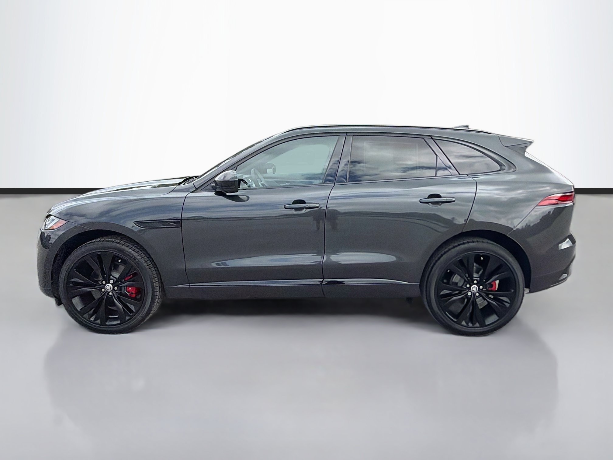New 2026 Jaguar F-PACE R-Dynamic S AWD/4WD image 2